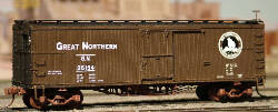 10462 40' DS BOX CAR, MODERN, DS END, 1938/41 LETTERING, GN