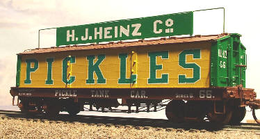 2200 COFFIN PICKLE CAR, HEINZ TYPE, UNDECORATED